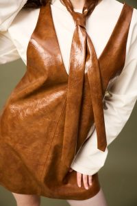 Галстук — Карамельный